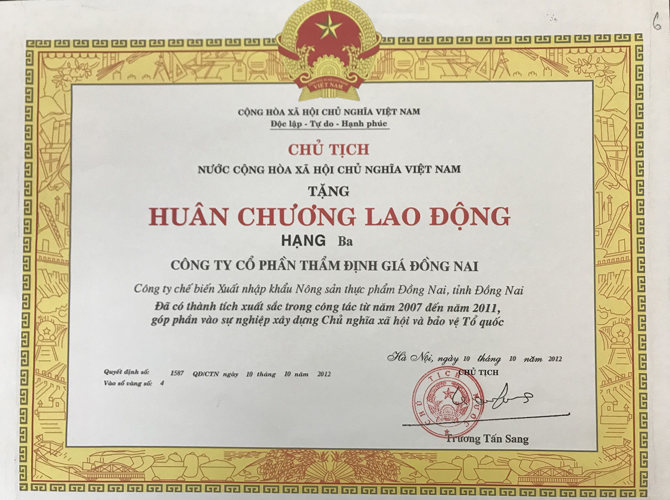 Bằng khen huân chương lao động hạng 3